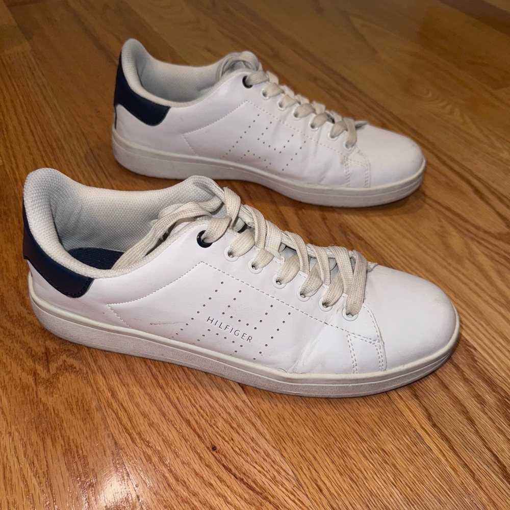 Men’s Tommy Hilfiger sneakers
